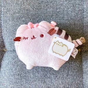 Pusheen Girl with Pink Bow Tie Keychain